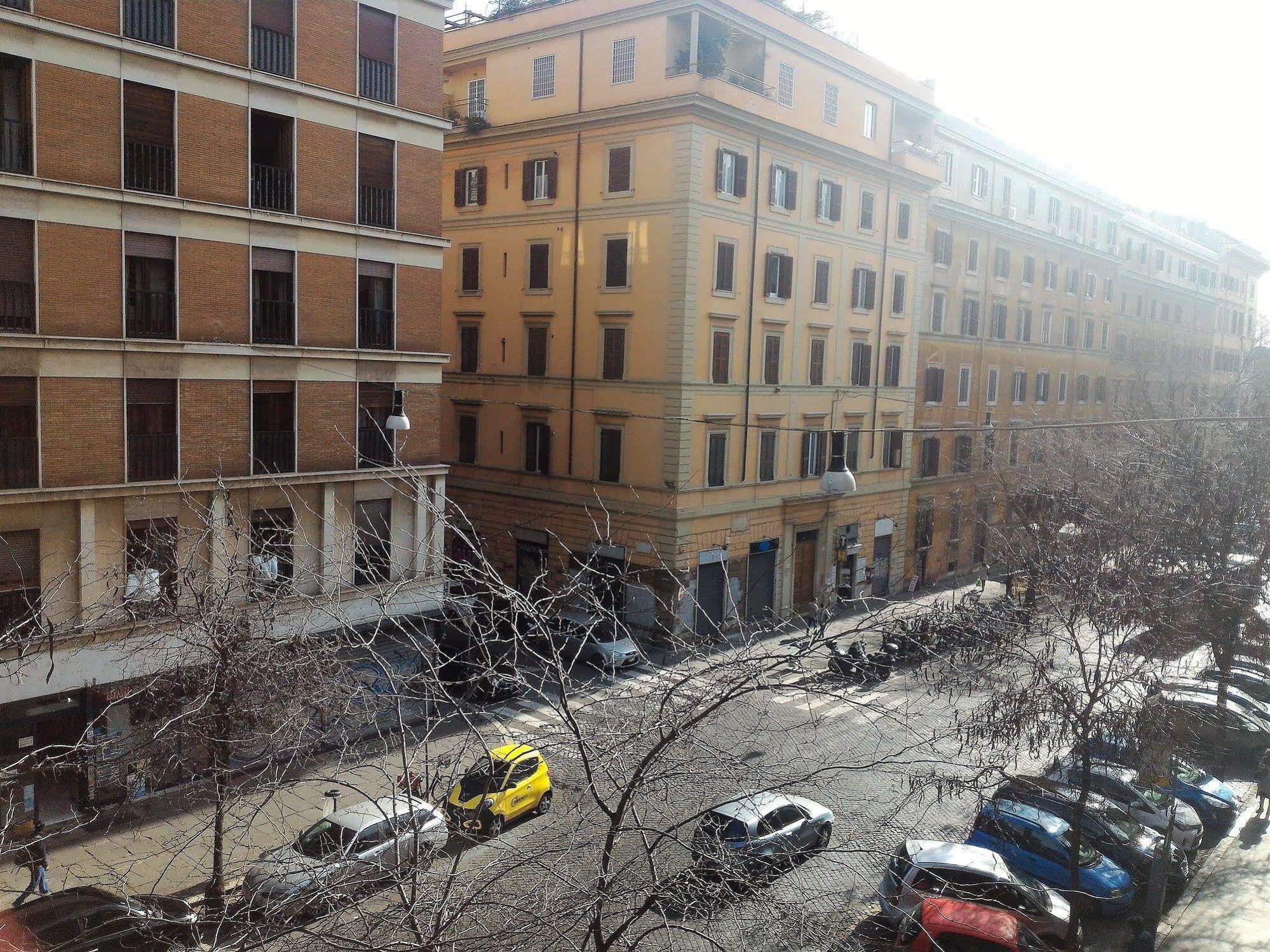 博纳罗蒂套房酒店 罗马 外观 照片